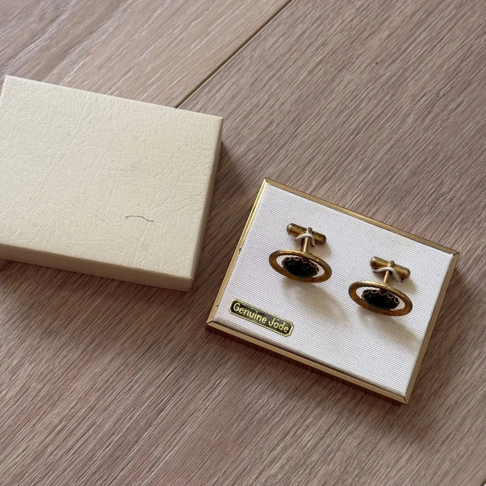 Vintage Genuine Green Jade Cufflinks Gold Green Tone‎ Oval Halo Cabochon Jewelry